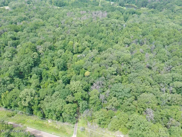 $219,000 | 7511 Midway Road, Raymond, MS 39154