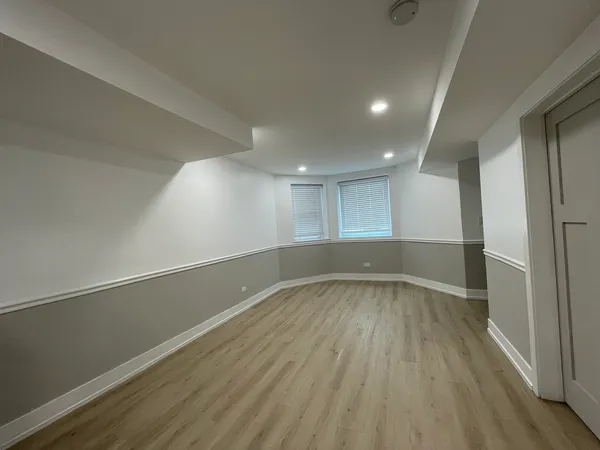 $1,700 | 1829 South Kedzie Avenue, Unit G, Chicago, IL 60623
