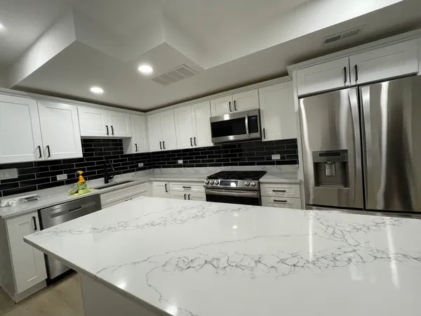 $1,700 | 1829 South Kedzie Avenue, Unit G, Chicago, IL 60623