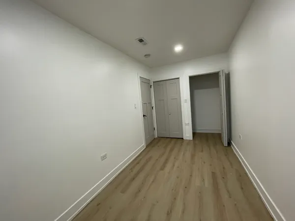 $1,700 | 1829 South Kedzie Avenue, Unit G, Chicago, IL 60623