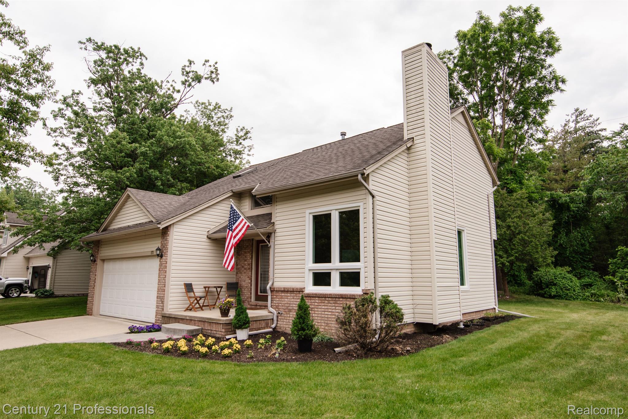 173 Cloverport Avenue Rochester, MI 48307 - Photo 5 of 34 Gallery Image 5