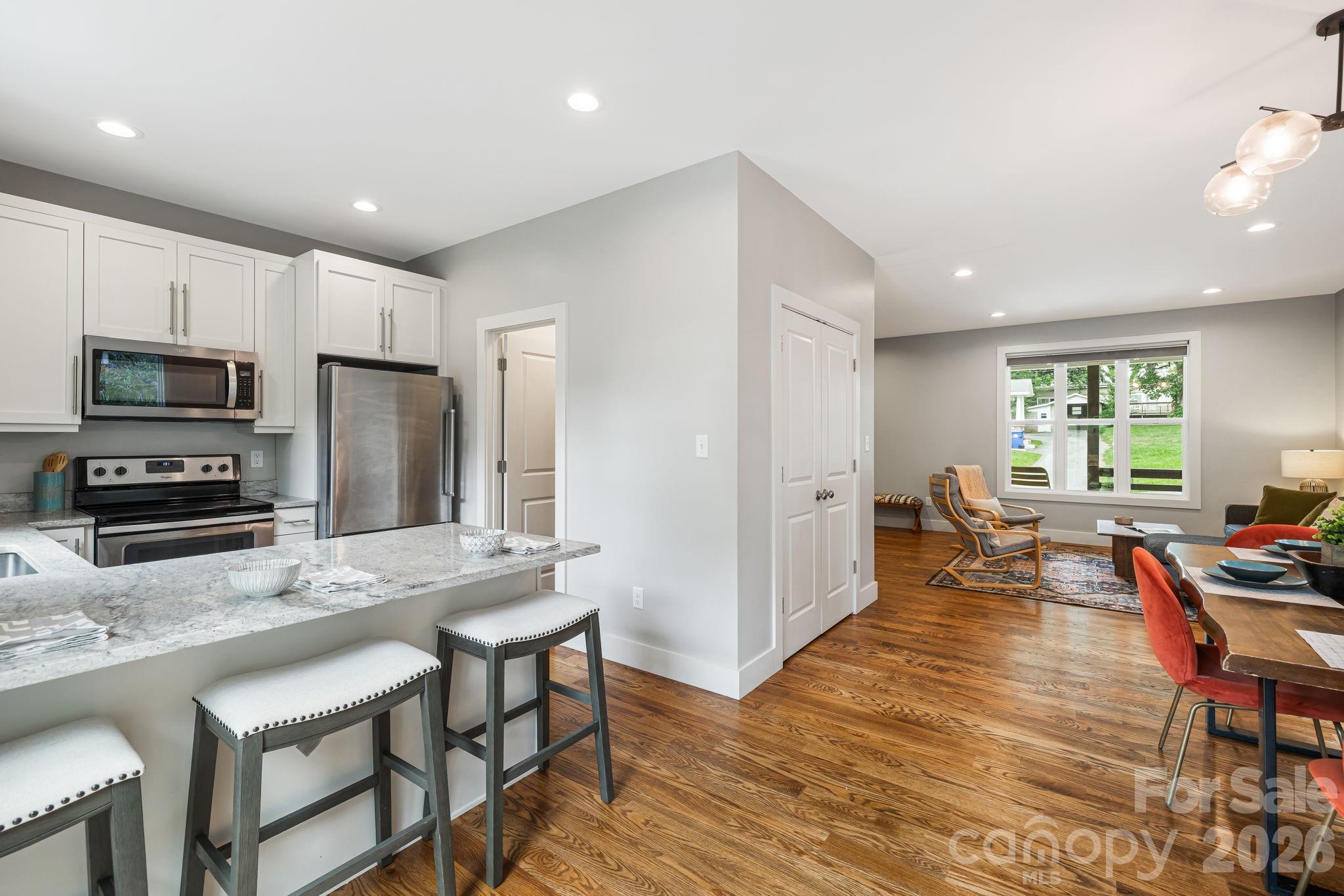 81 Bellevue Road Asheville, NC 28803 - Photo 7 of 35