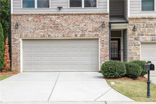 $2,500 | 402 Mulberry Row, Atlanta, GA 30354