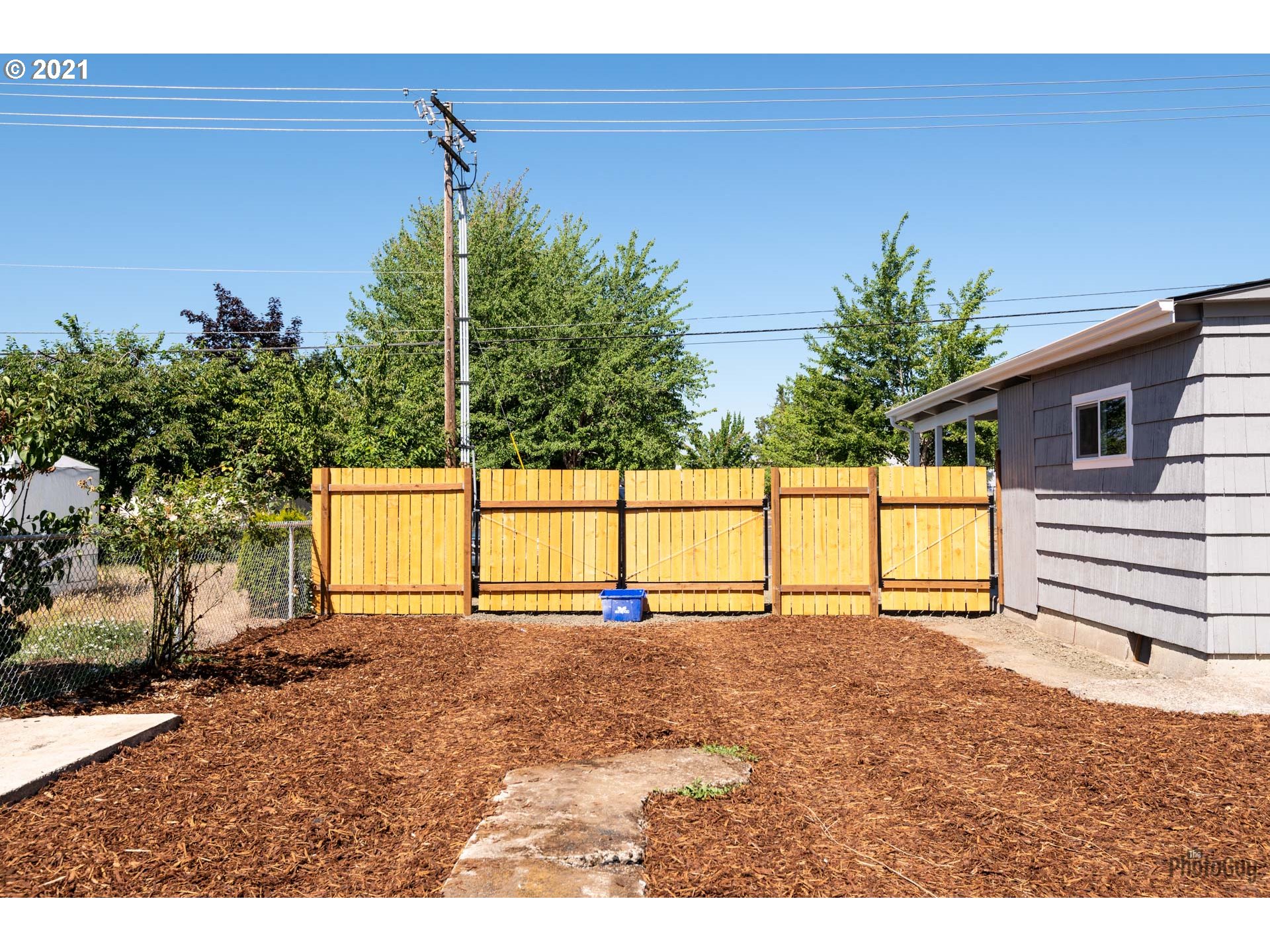 335 North 51st Street Springfield, OR 97478 - Photo 25 of 31