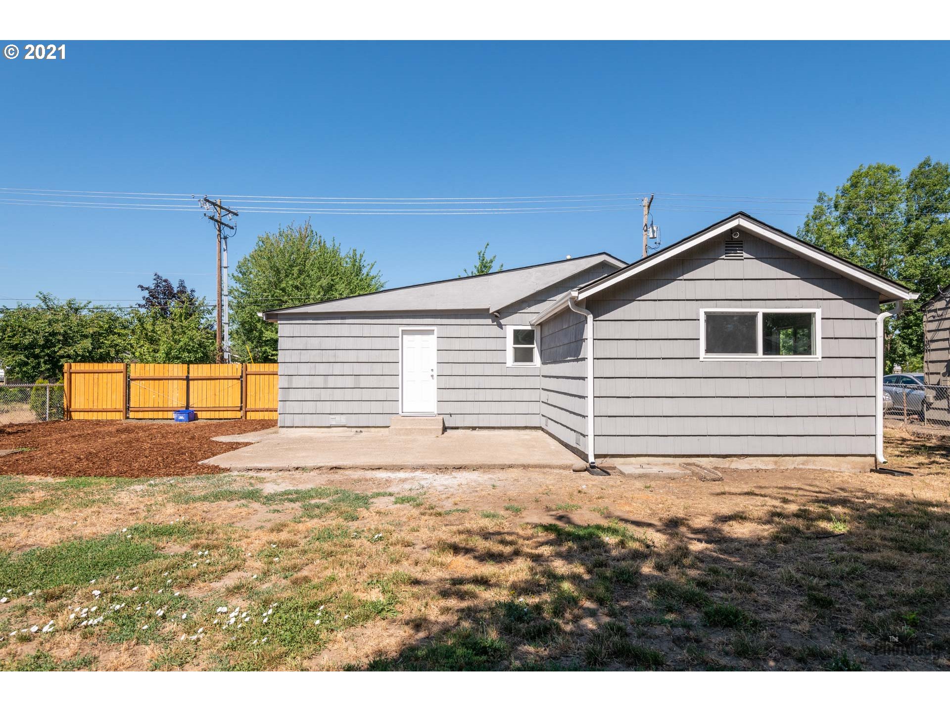 335 North 51st Street Springfield, OR 97478 - Photo 27 of 31