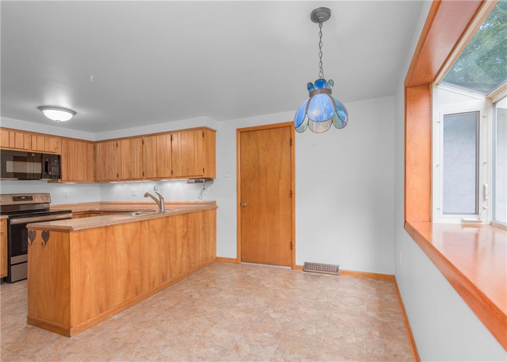103 Timber Ridge Drive Baden, PA 15005 - Photo 10 of 32 Gallery Image 10