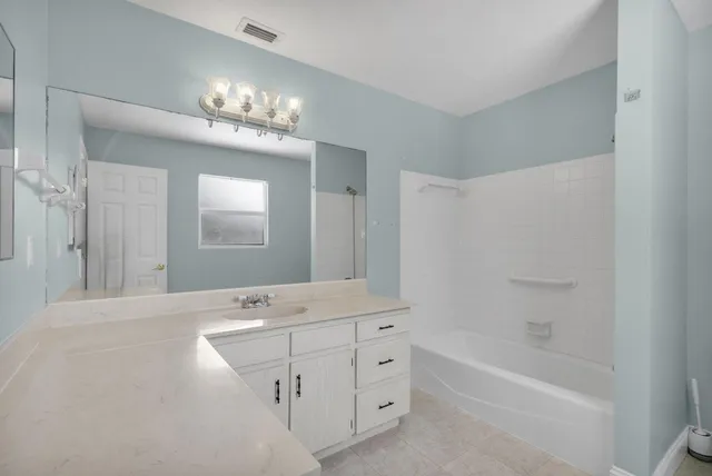 $700,000 | 8888 Southeast Colony Street, Hobe Sound, FL 33455