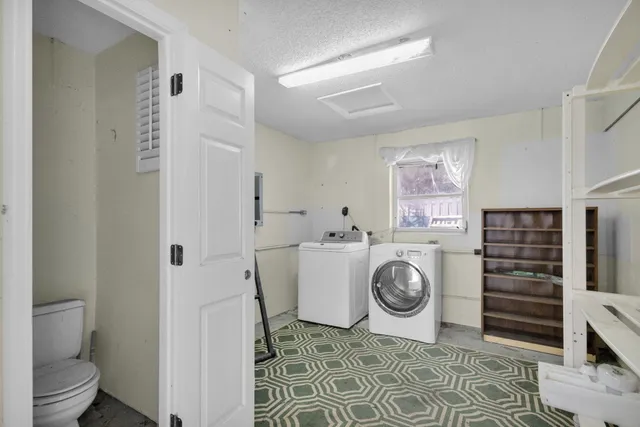 $700,000 | 8888 Southeast Colony Street, Hobe Sound, FL 33455