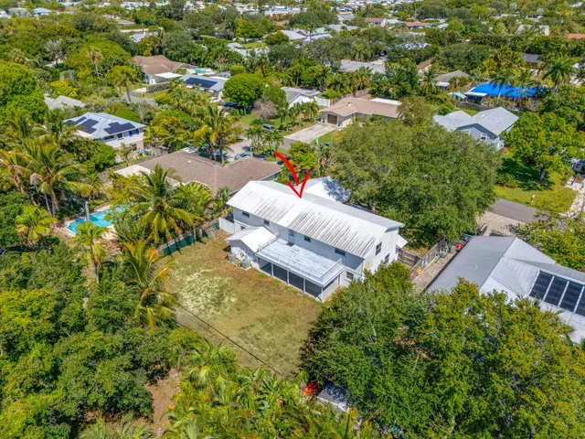 $700,000 | 8888 Southeast Colony Street, Hobe Sound, FL 33455