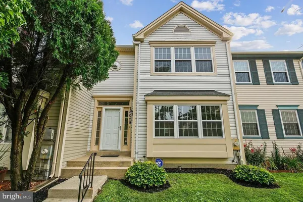 $2,900 | 18029 Fertile Meadow Court, Gaithersburg, MD 20877