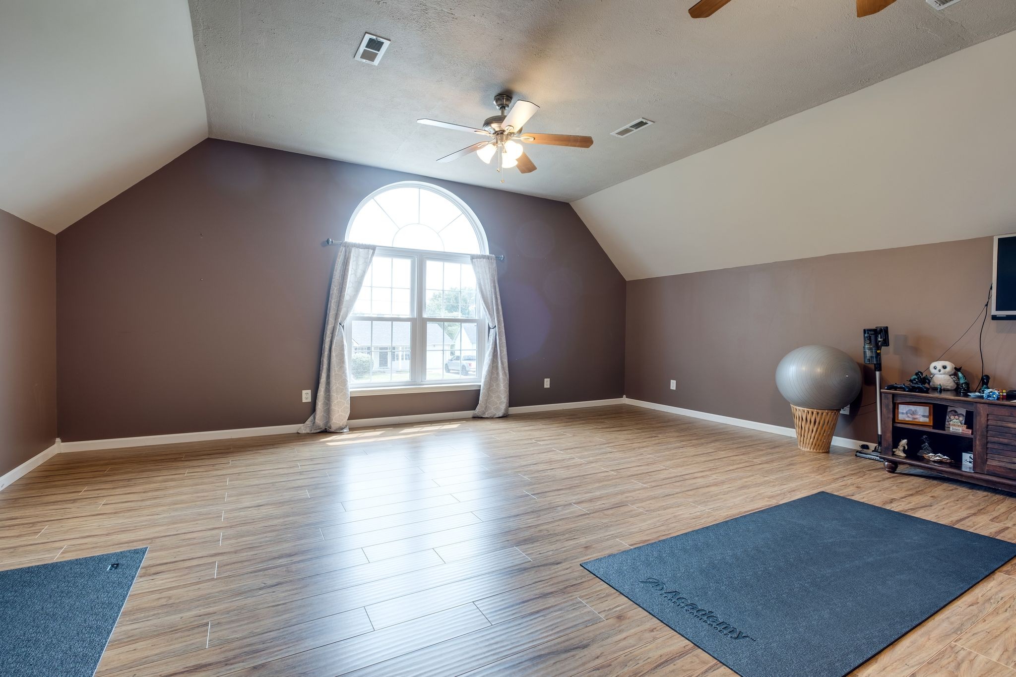 1040 Windtree Trace Mount Juliet, TN 37122 - Photo 26 of 30 wooden floor in an empty room with a window