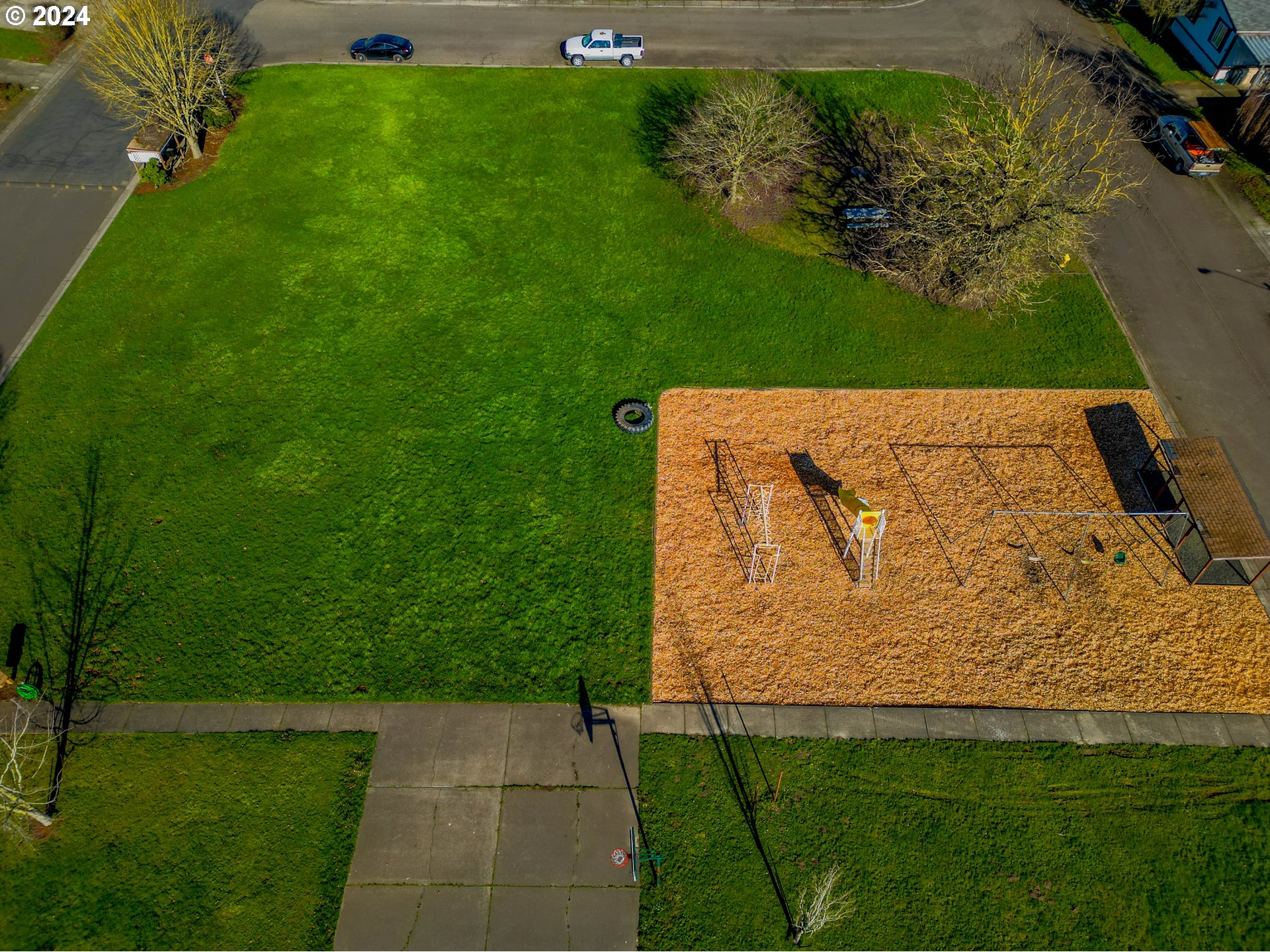 2151 Three Lakes Road Southeast, Unit 17 Albany, OR 97322 - Photo 32 of 34 a view of a back yard