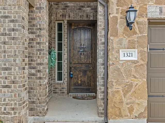 $550,000 | 1321 Castalo Lane, Leander, TX 78641