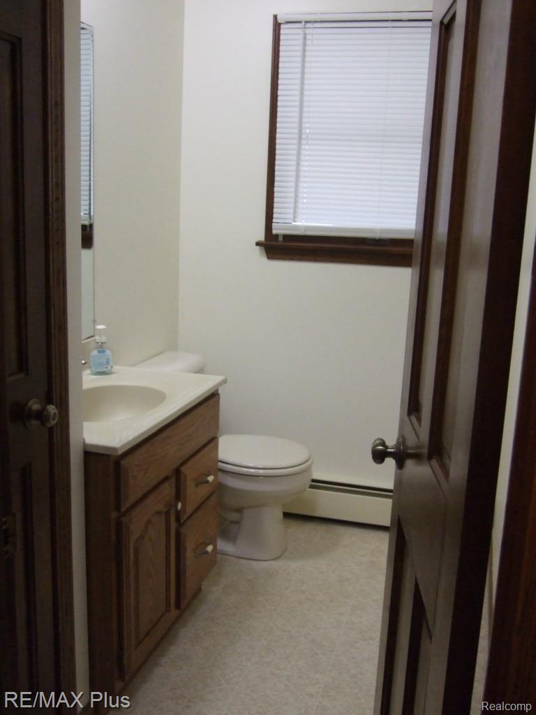 7124 East Carpenter Road Davison, MI 48423 - Photo 8 of 13 DSCF4712.jpg