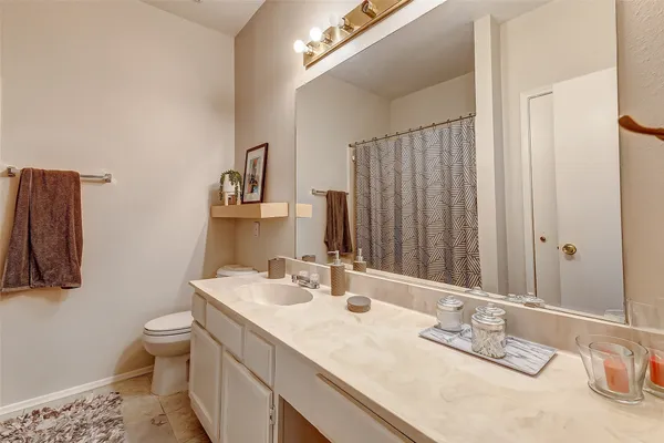 $1,700 | 17421 Red Oak Drive, Unit 7421, Houston, TX 77090