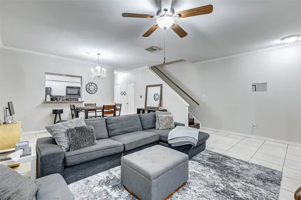 $1,700 | 17421 Red Oak Drive, Unit 7421, Houston, TX 77090