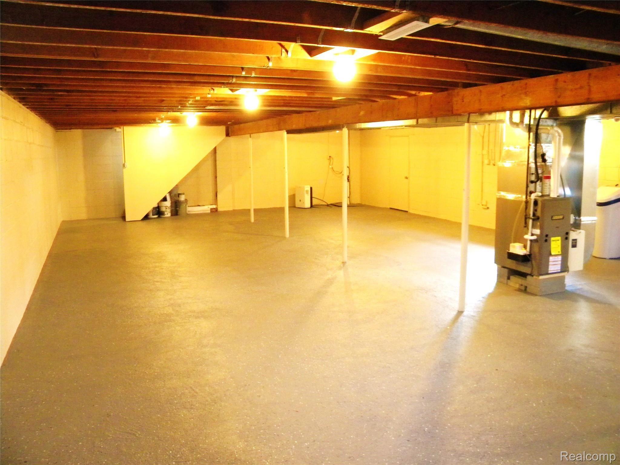 49 Turrill Road Lapeer, MI 48446 - Photo 18 of 22 49 Turrill 019.JPG