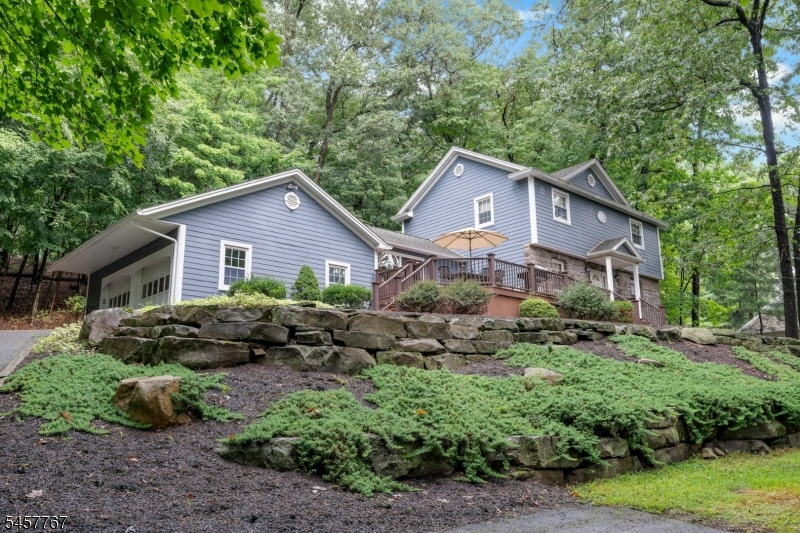 16 Rockledge Road Montville, NJ 07045 - Photo 2 of 32 Gallery Image 2