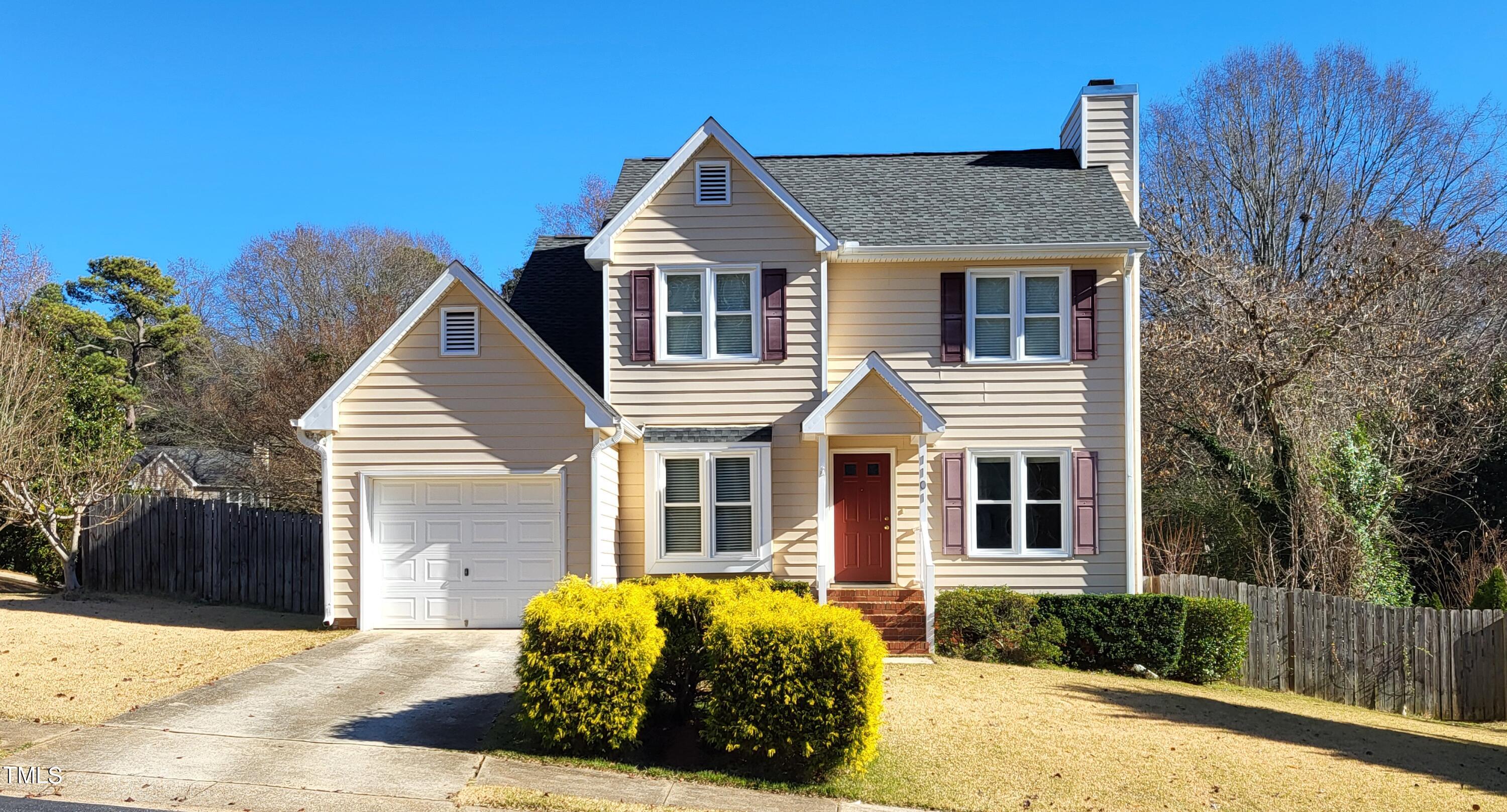 1101 Sheetbend Lane front