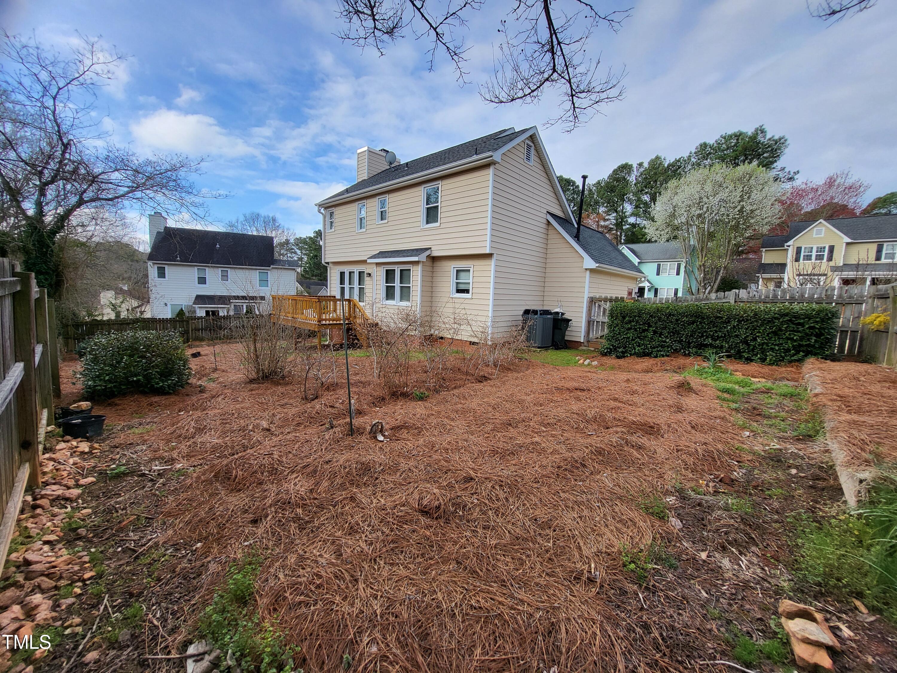 1101 Sheetbend Lane Raleigh, NC 27606 - Photo 22 of 25 by 1