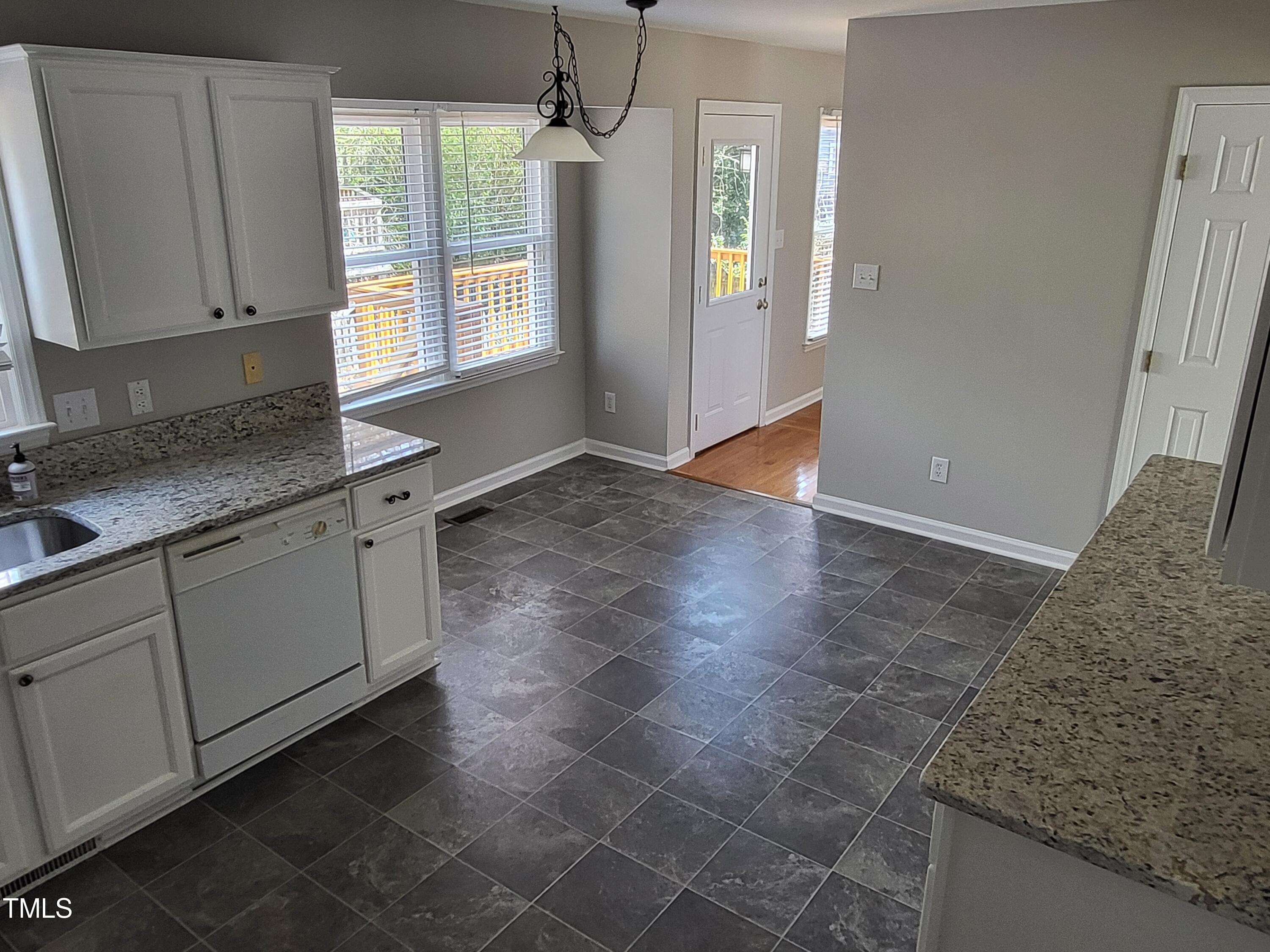 kitchen 3