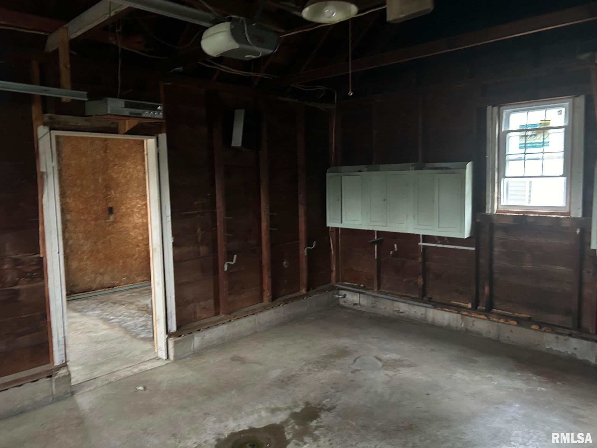 612 West Springfield Road Taylorville, IL 62568 - Photo 20 of 27 Gallery Image 20