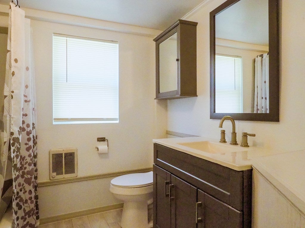 788 Eagle Bottom Road Fries, VA 24330 - Photo 22 of 30 Gallery Image 22