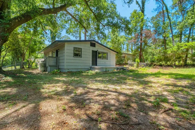 $184,900 | 315 Meadowbrook Lane, Tallahassee, FL 32304