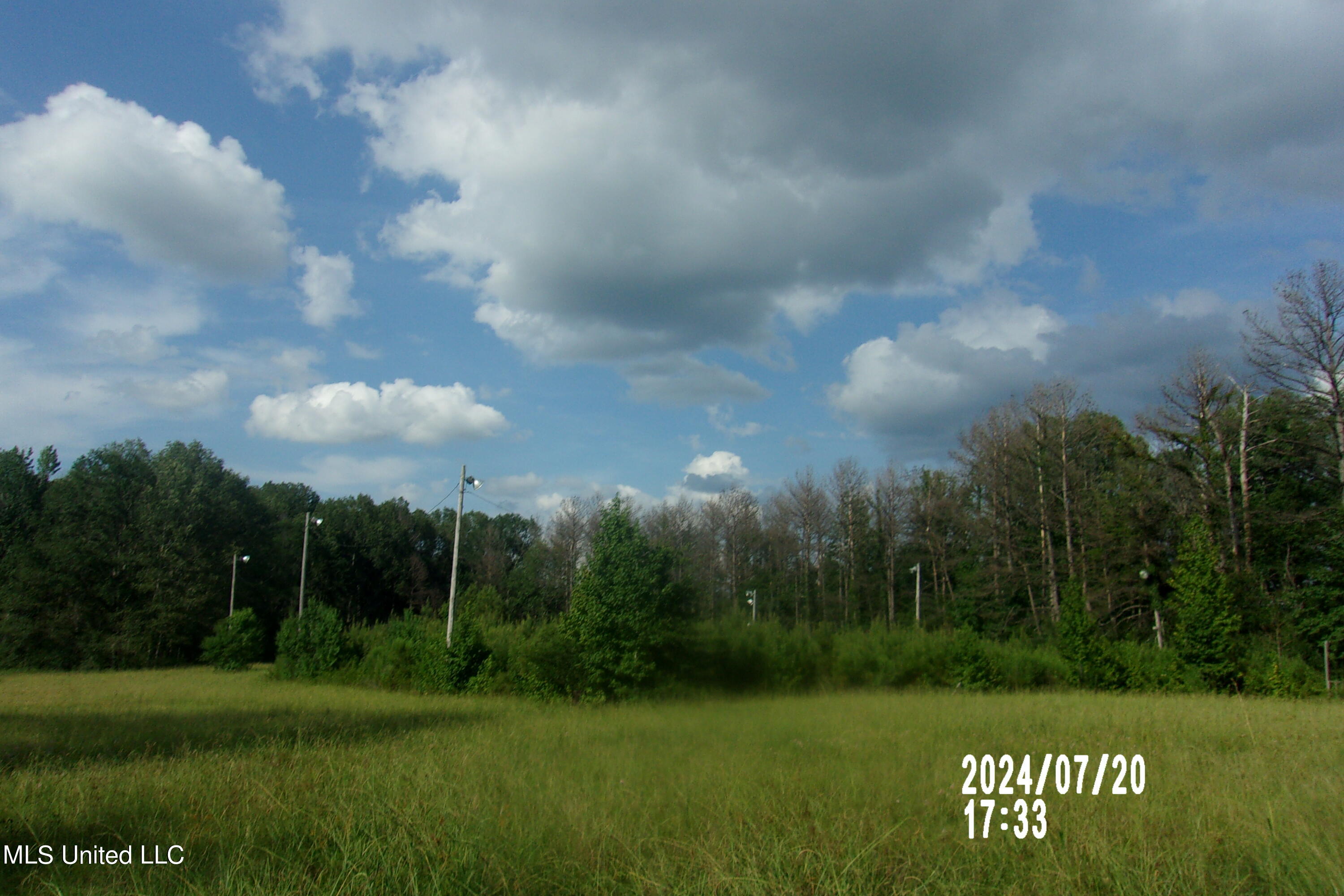 210 Green Gable Road Terry, MS 39170 - Photo 3 of 11 106_6514