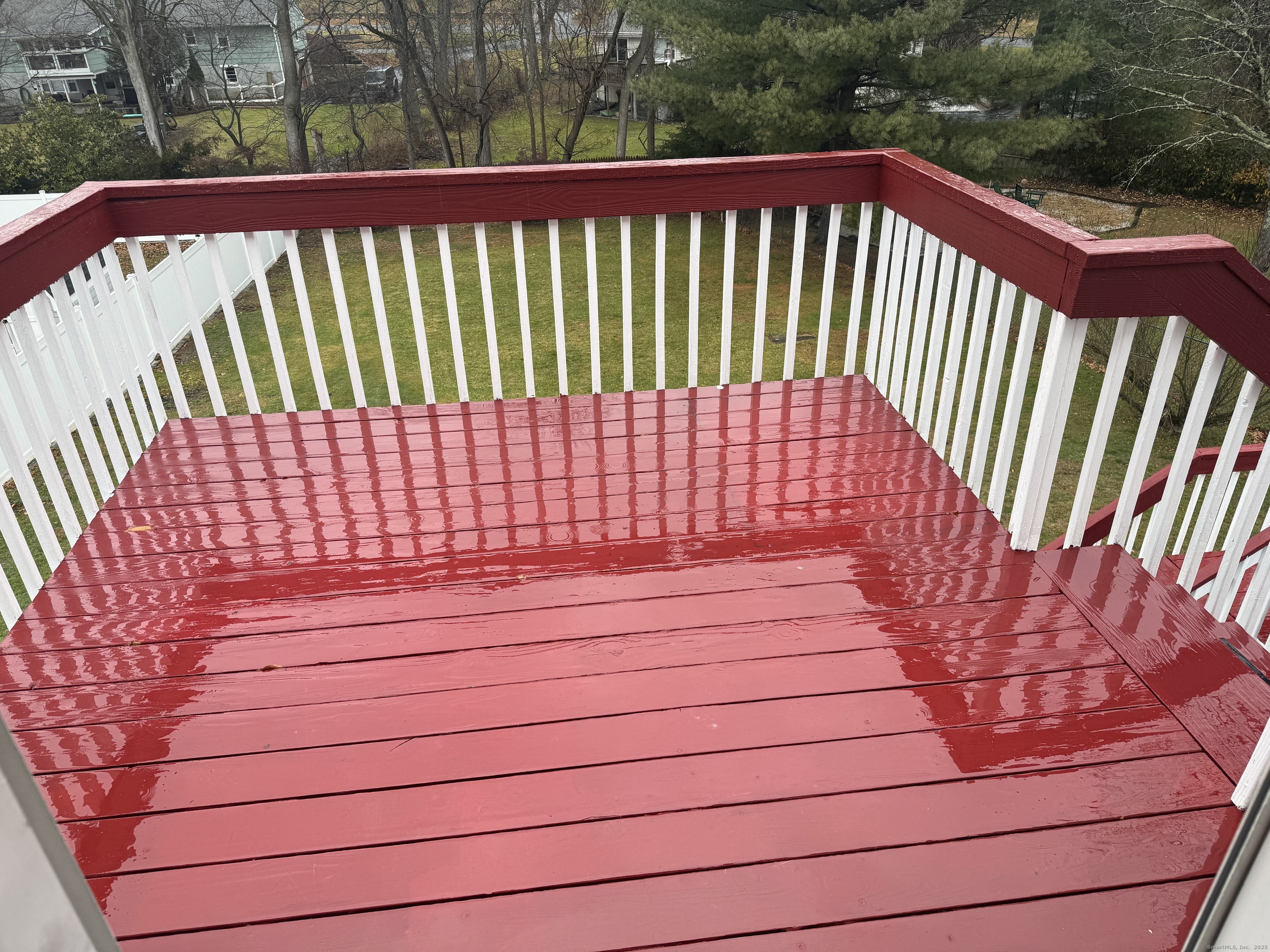 1880 Old Town Road Trumbull, CT 06611 - Photo 3 of 5