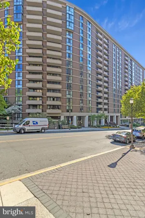 $549,000 | 4620 North Park Avenue, Unit 709E, Chevy Chase, MD 20815