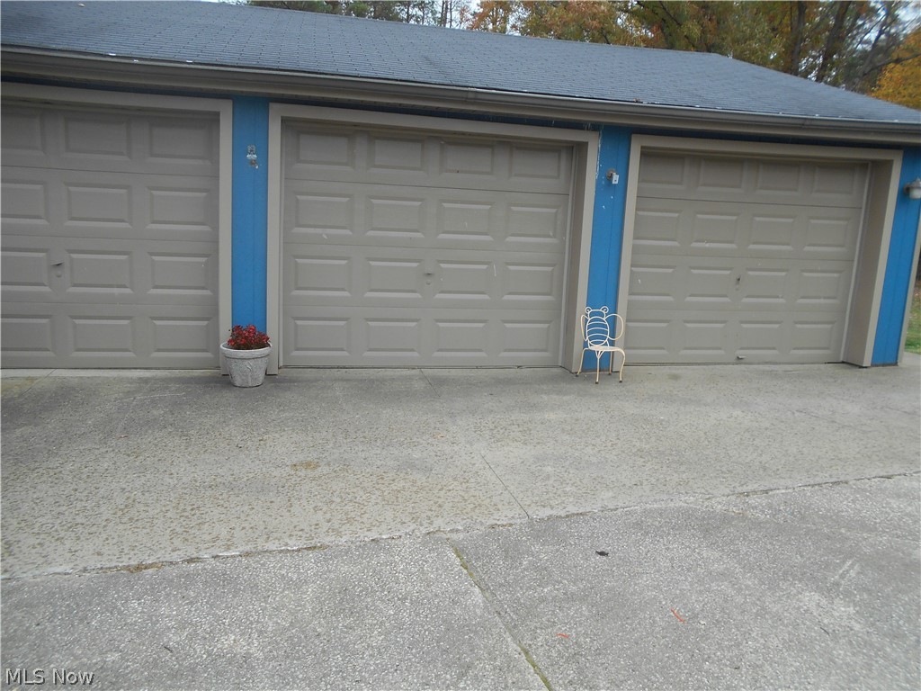 828 Middle Road Conneaut, OH 44030 - Photo 24 of 25