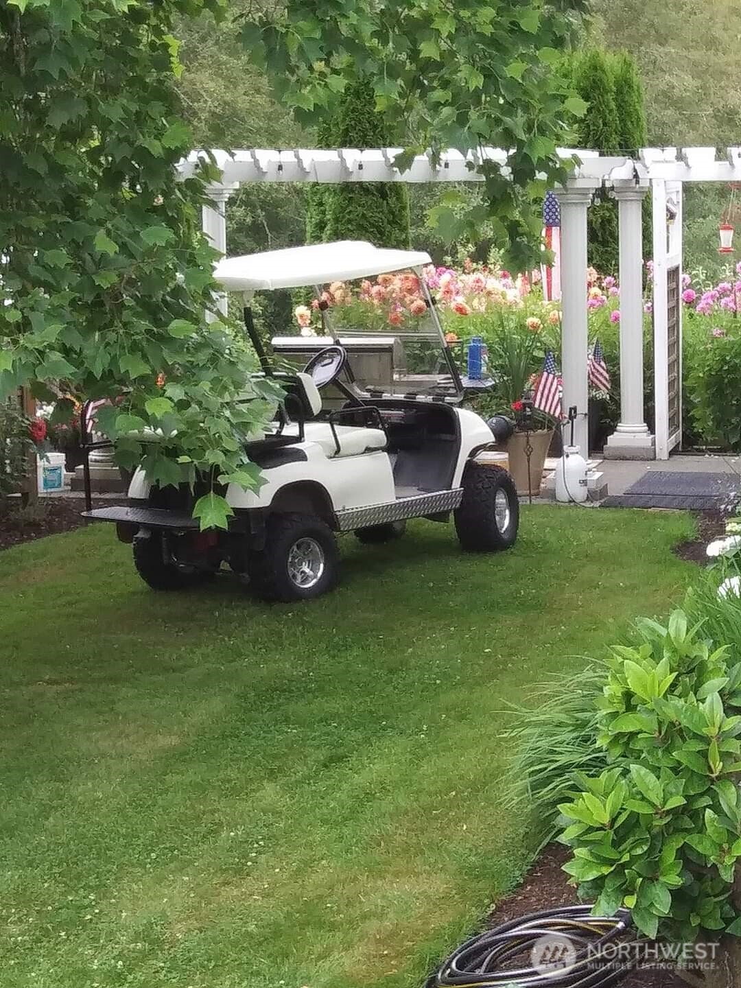 951 Bulman Road Southeast Port Orchard, WA 98366 - Photo 37 of 39 a car parked in the middle of a field