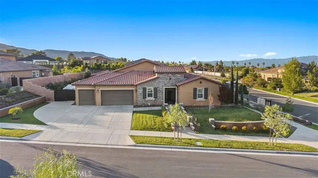 $2,200,000 | 4050 Murphy Court, Corona, CA 92881