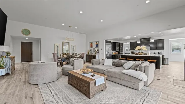 $2,200,000 | 4050 Murphy Court, Corona, CA 92881