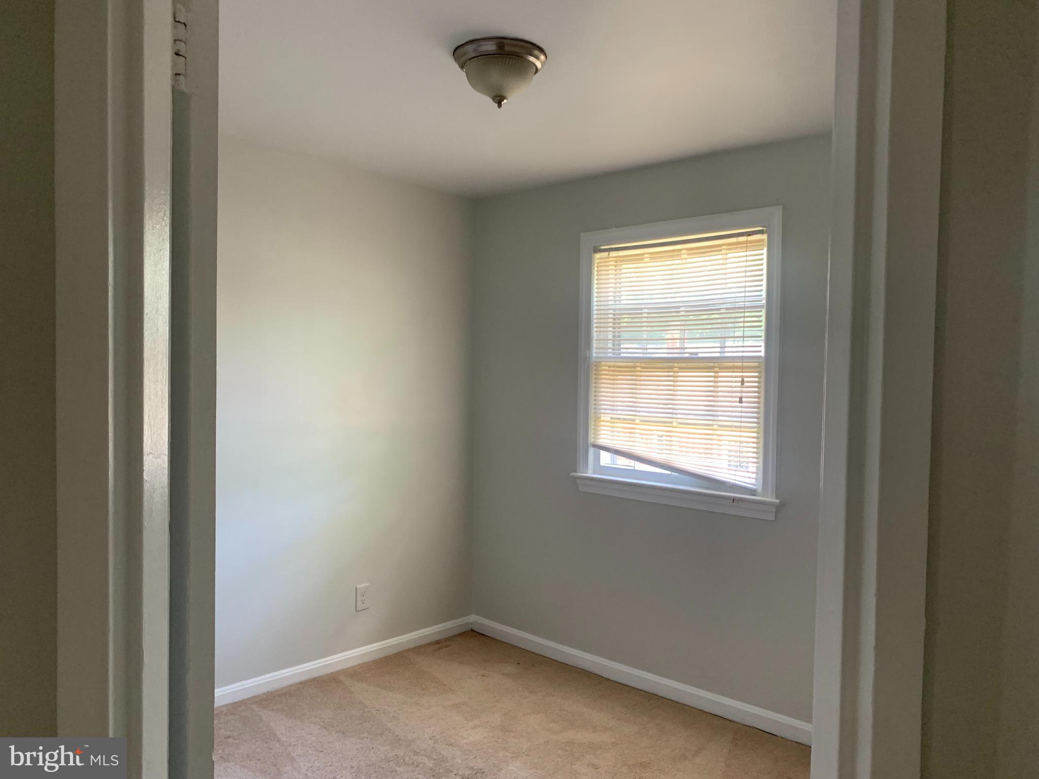 1760 East W Highway Silver Spring, MD 20910 - Photo 12 of 21 a small space with a window