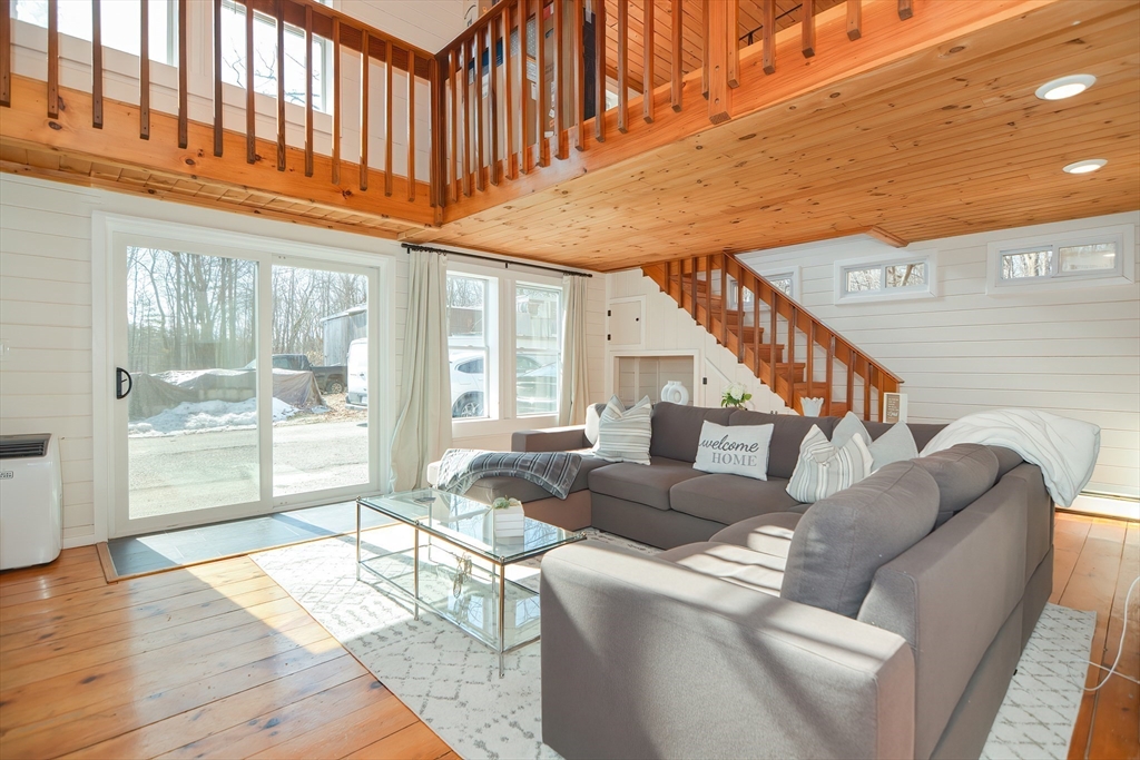 22 Corliss Hill Road Haverhill, MA 01830 - Photo 12 of 21 Gallery Image 12