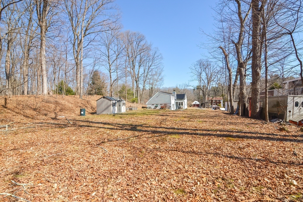 22 Corliss Hill Road Haverhill, MA 01830 - Photo 4 of 21 Gallery Image 4