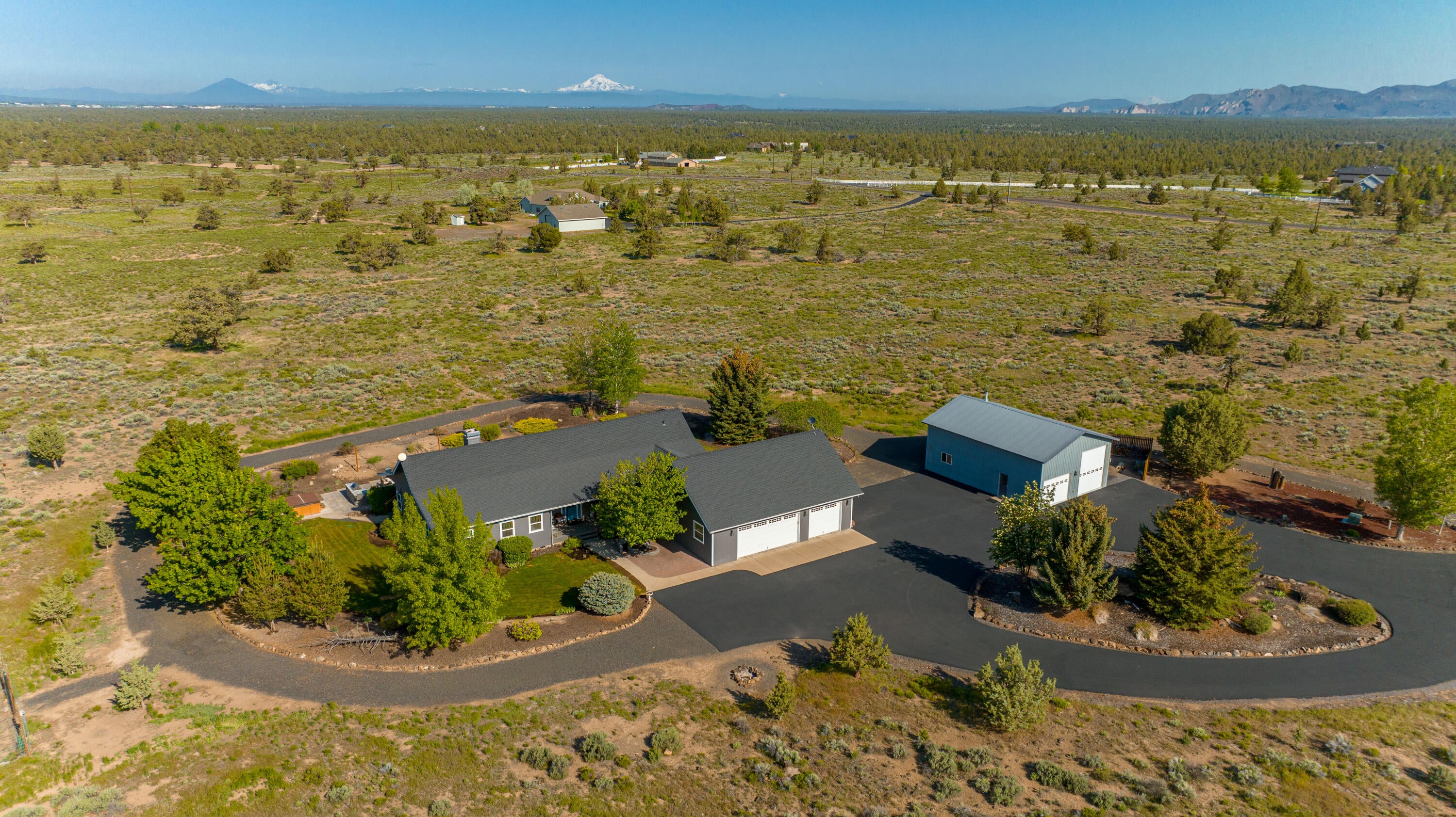 17446 Southwest Mount Adams Loop Powell Butte, OR 97753 - Photo 63 of 72 RileyVisualsa-15