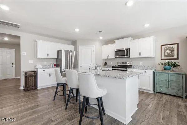 $399,900 | 4019 Wesoga Drive, Dandridge, TN 37725