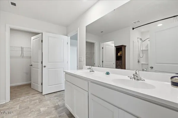 $399,900 | 4019 Wesoga Drive, Dandridge, TN 37725