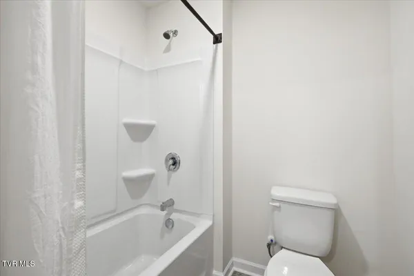 $399,900 | 4019 Wesoga Drive, Dandridge, TN 37725