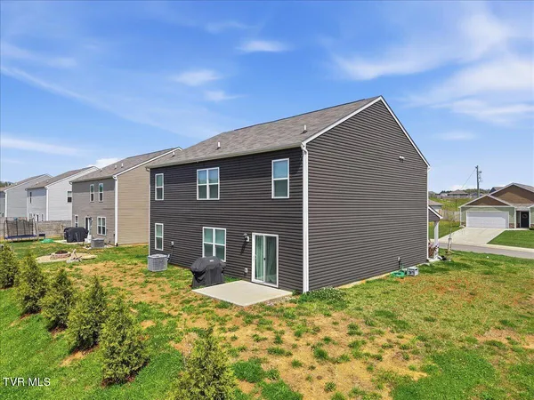 $399,900 | 4019 Wesoga Drive, Dandridge, TN 37725