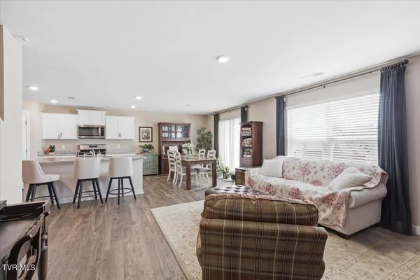 $399,900 | 4019 Wesoga Drive, Dandridge, TN 37725