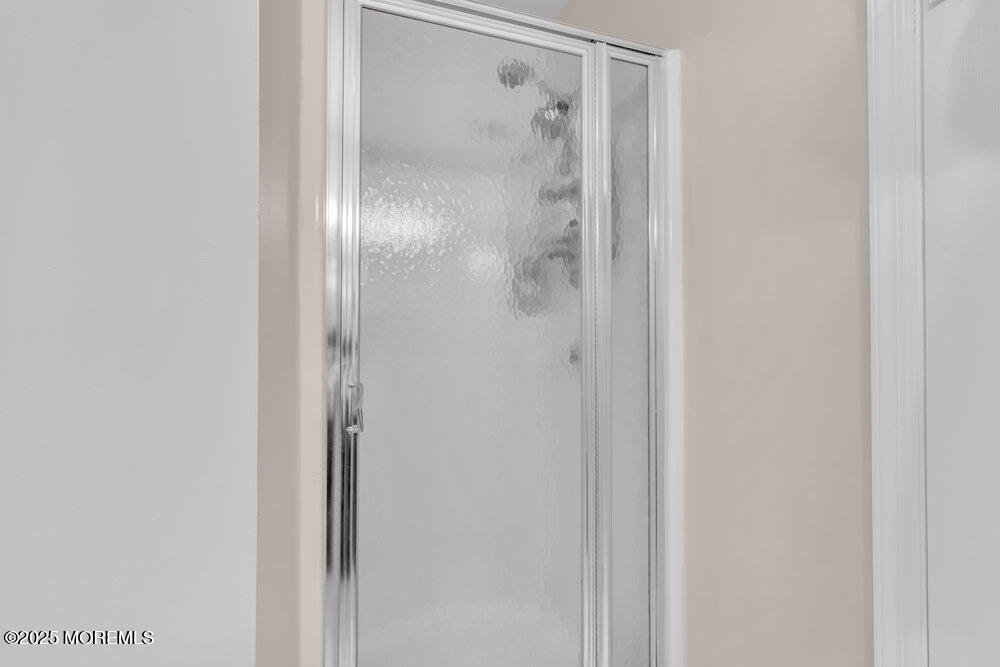 107 Meadow Drive Shrewsbury, NJ 07702 - Photo 28 of 47 mjb04348_800