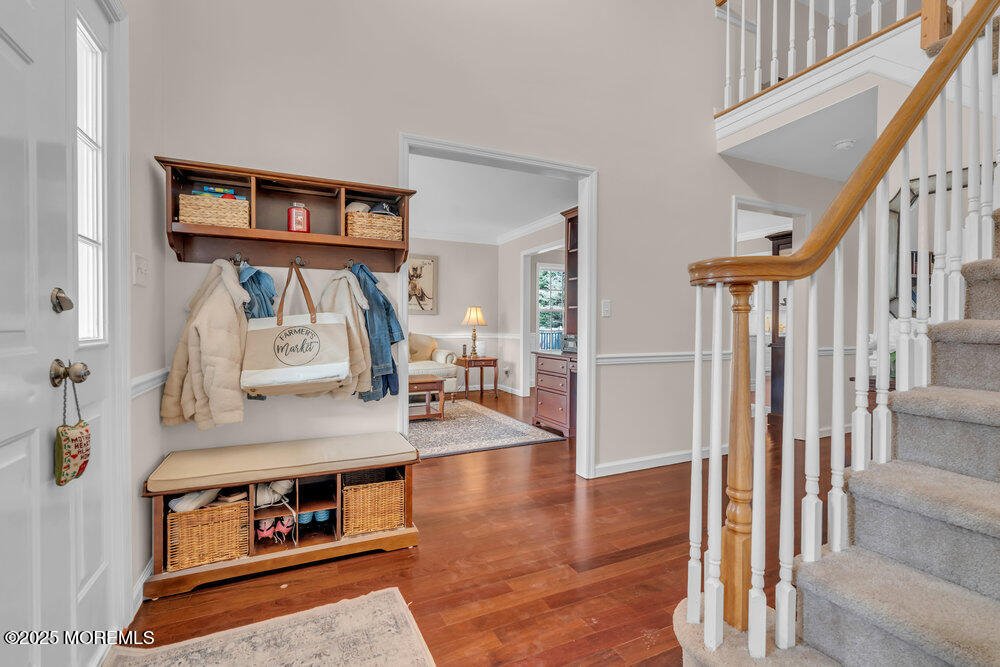 107 Meadow Drive Shrewsbury, NJ 07702 - Photo 5 of 47 mjb04148_480