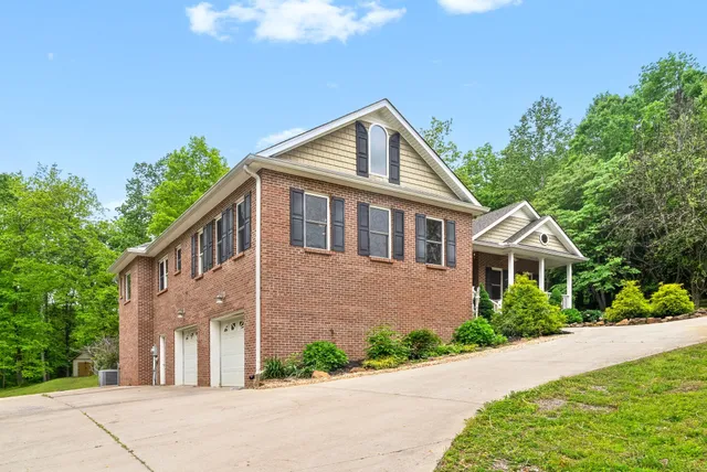 $449,900 | 314 Ginger Drive, Dover, TN 37058