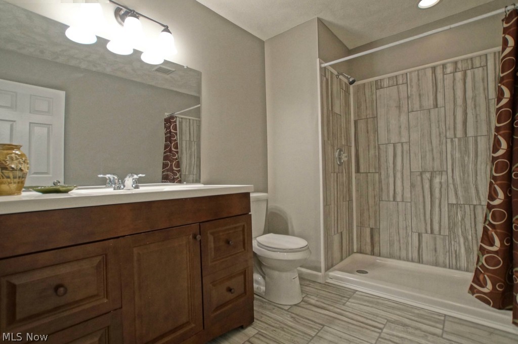 7419 Button Road Mentor, OH 44060 - Photo 12 of 25 Gallery Image 12