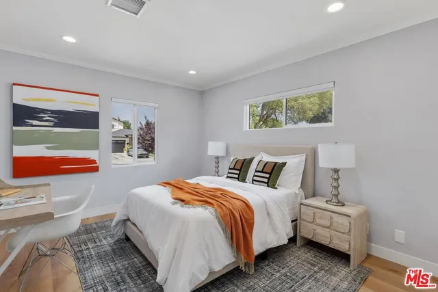 $1,199,999 | 5846 Shoshone Avenue, Encino, CA 91316