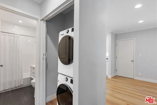 $1,199,999 | 5846 Shoshone Avenue, Encino, CA 91316